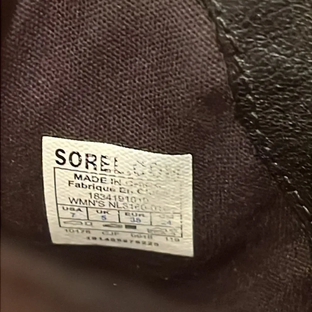 Sorel slip on ankle Chelsea boot black nubuck leather size 7